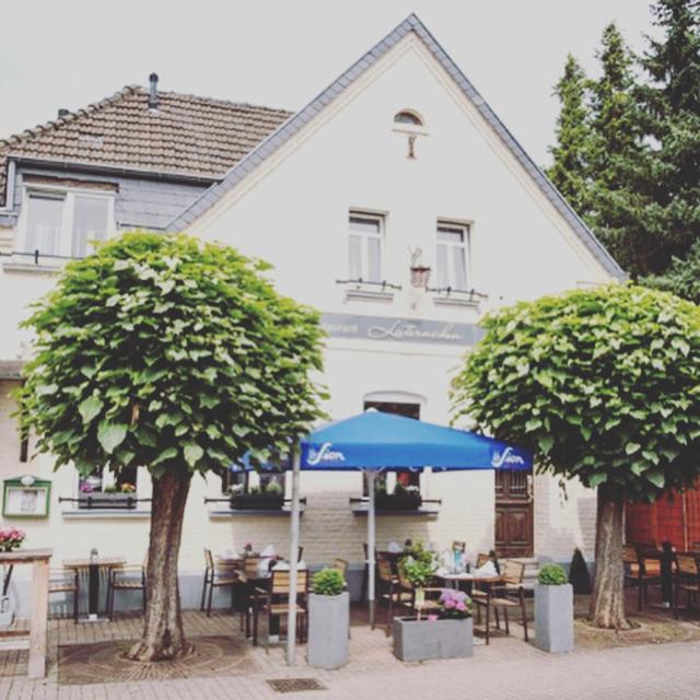 Restaurant Hotel Laternchen Köln Eksteriør billede